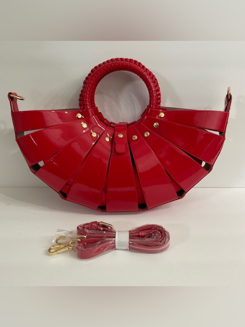 Red Faux Leather Handbag Crossbody Fashion Trendy - Picture 2 of 10